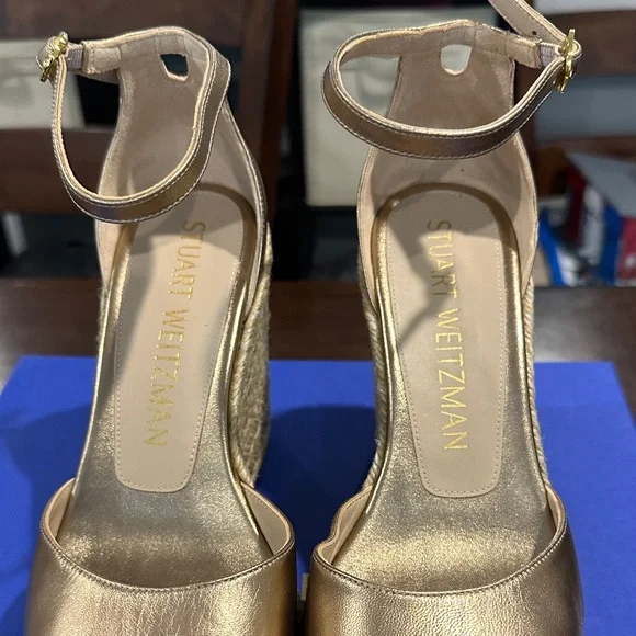 Stuart Weitzman Nudist Curve Espadrille Metallic Gold Wedge Sandals - Picture 5 of 9